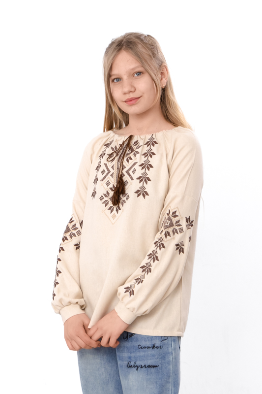 Вишиванка для дівчинки